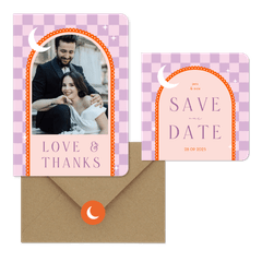 Moderne trouwset met lila ruitjes en oranje boog met maan