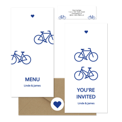 Moderne trouwkaartenset met blauwe fietsen