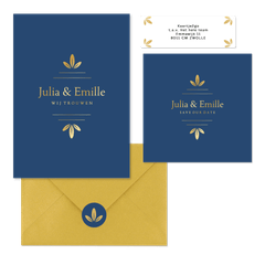 Klassieke blauwe set met gouden ornamenten