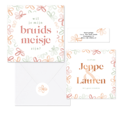 Trouwset met gekleurde waterverf bloemetjes