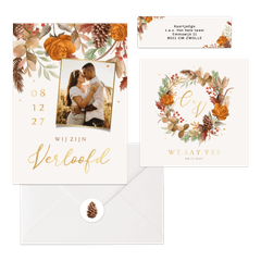 Herfst winter set bladeren bloemen goud