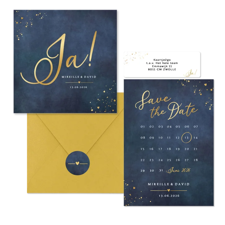 Klassieke donkerblauwe trouwset met goudfolie