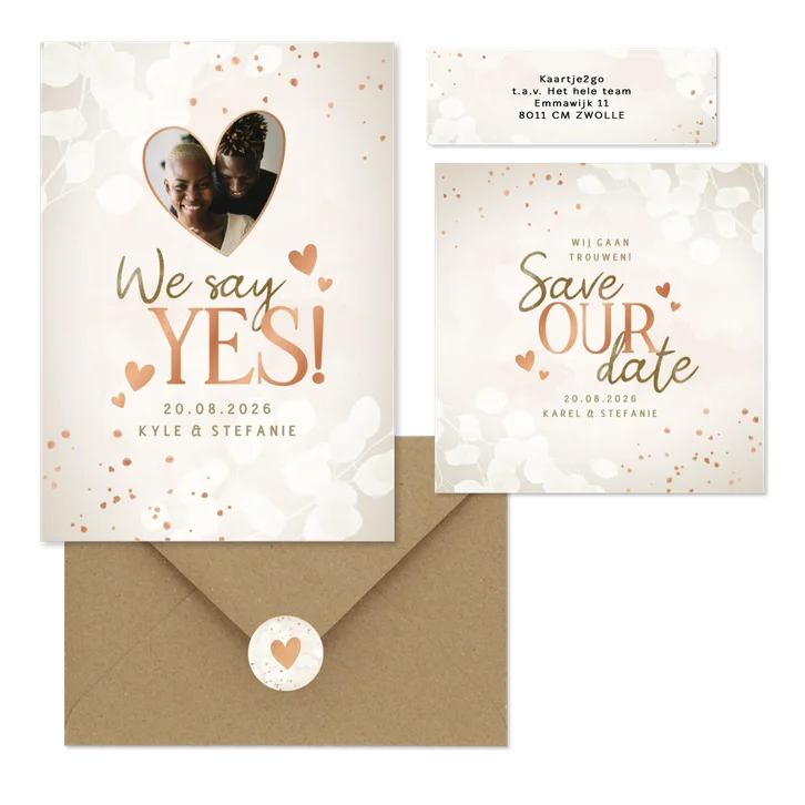 Beige trouwset met eucalyptus en hartjes