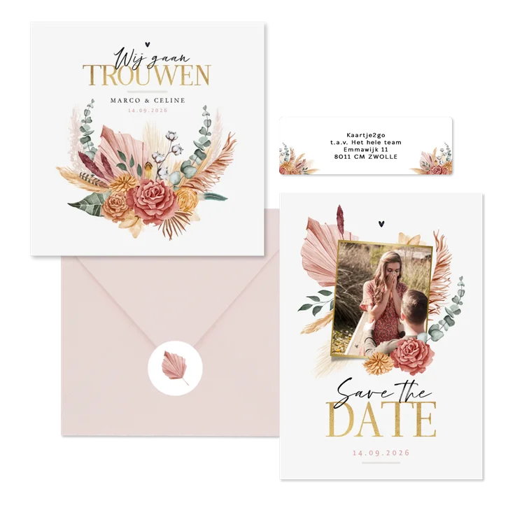 Trouwset met geschilderde roze droogbloemen 