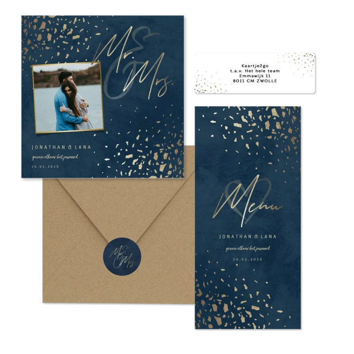 Donkerblauwe trouwset met gouden terrazzo