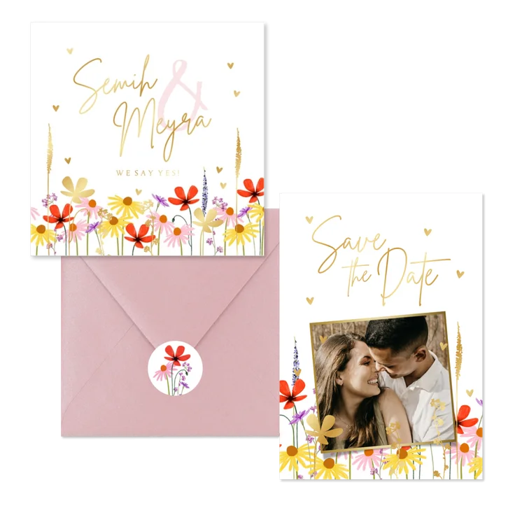 Kleurrijke trouwset met zomerbloemen en goud