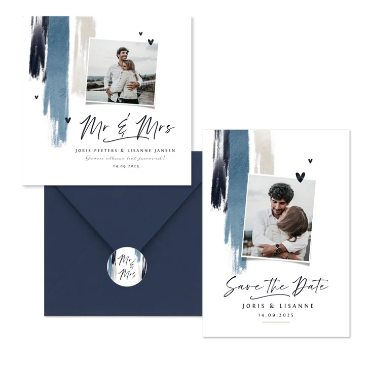 Trouwkaarten set met blauwe verf en hartjes