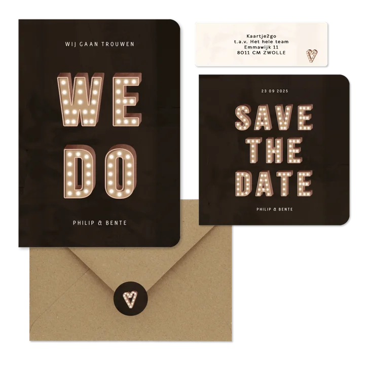 Trouwset festival lichtletters marquee donker