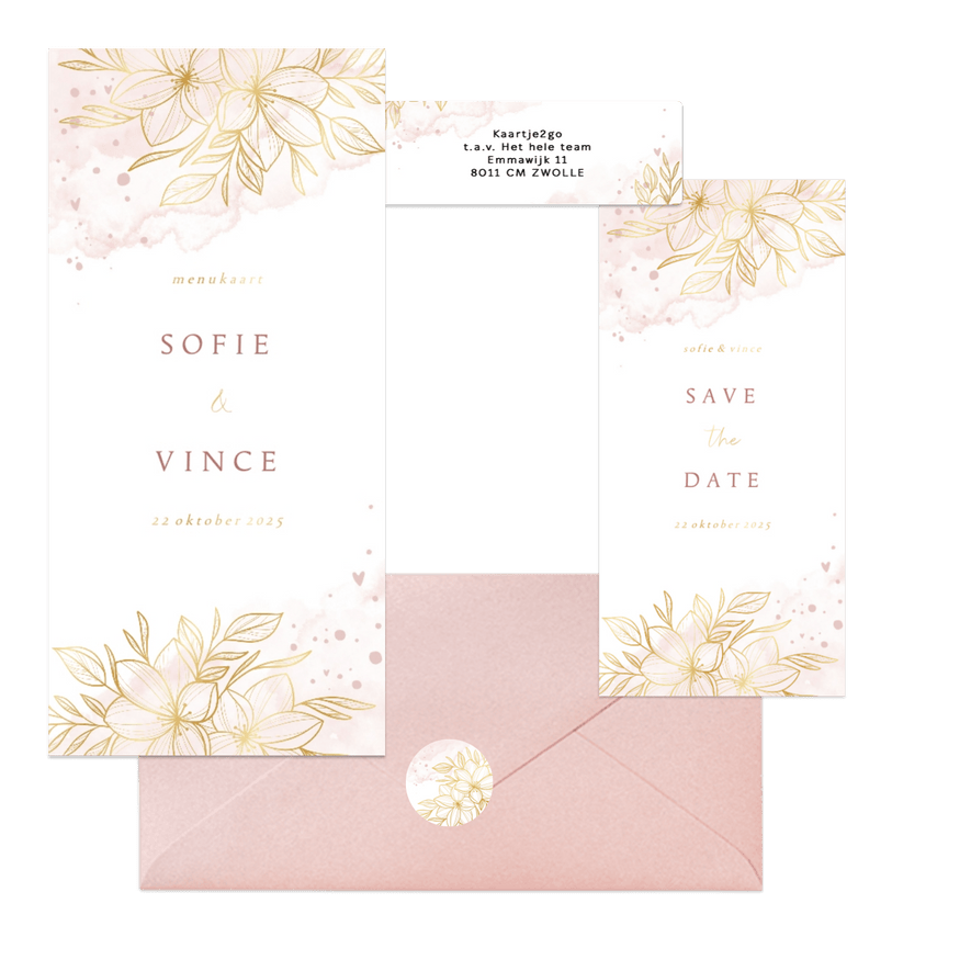 Romantische set gouden bloemen met roze waterverf