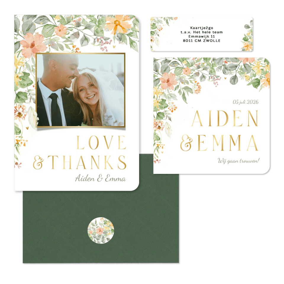 Trouwen bloemen links romantisch en goudfolie