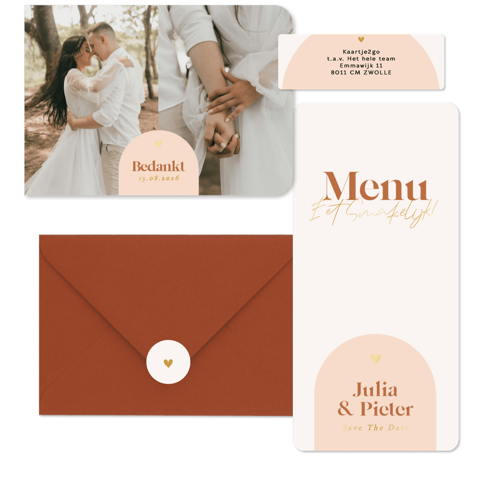 Moderne trouwkaarten met oranje boog en goudfolie