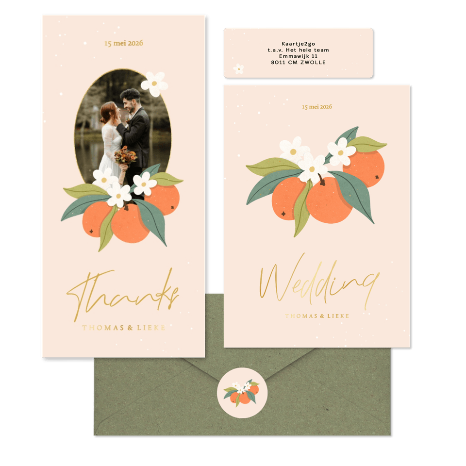 Zomerse trouwset met sinaasappels en goudfolie