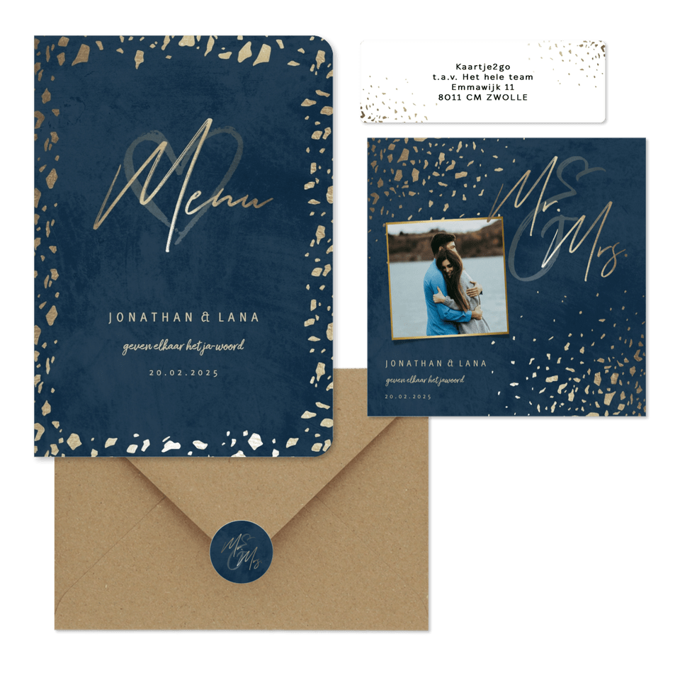 Donkerblauwe trouwset met gouden terrazzo