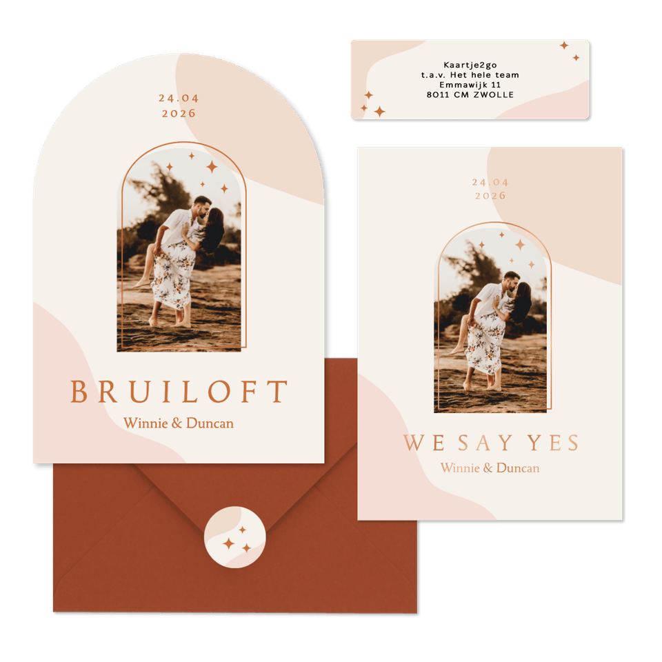 Trouwkaartenset in roze aardetinten met boog