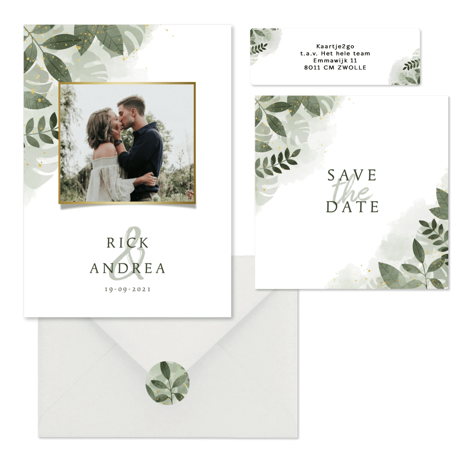 Set met bladeren, takjes en gouden spetters