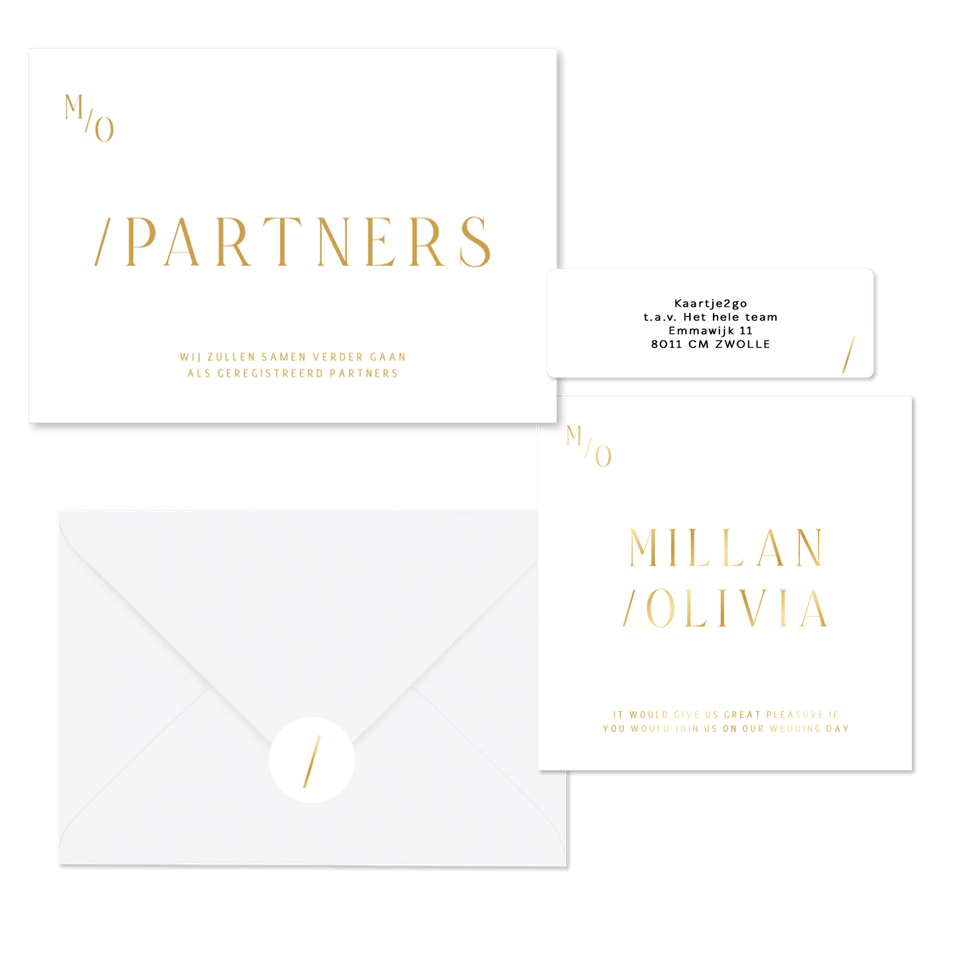 Typografische set gouden tekst en slash